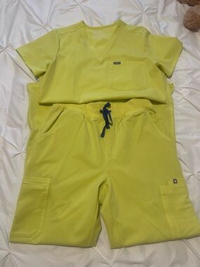 Neon Yellow Scrub Set - V-Neck Top & Cargo Pants